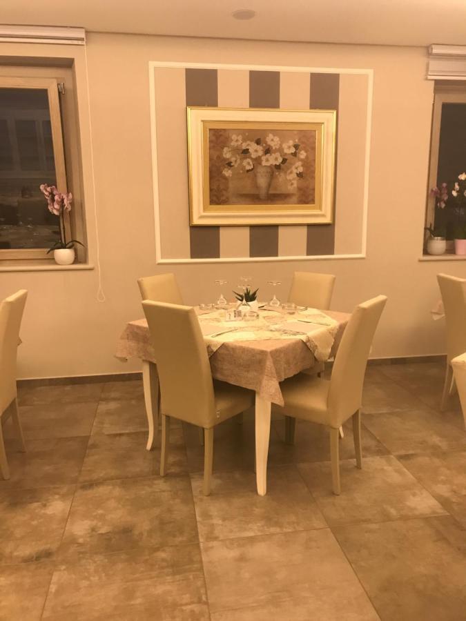 Bistrot Ventidue E * Mirabella Eclano